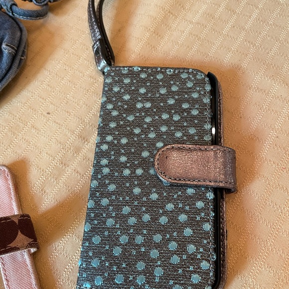 Small mirror compact - Picture 2 of 7